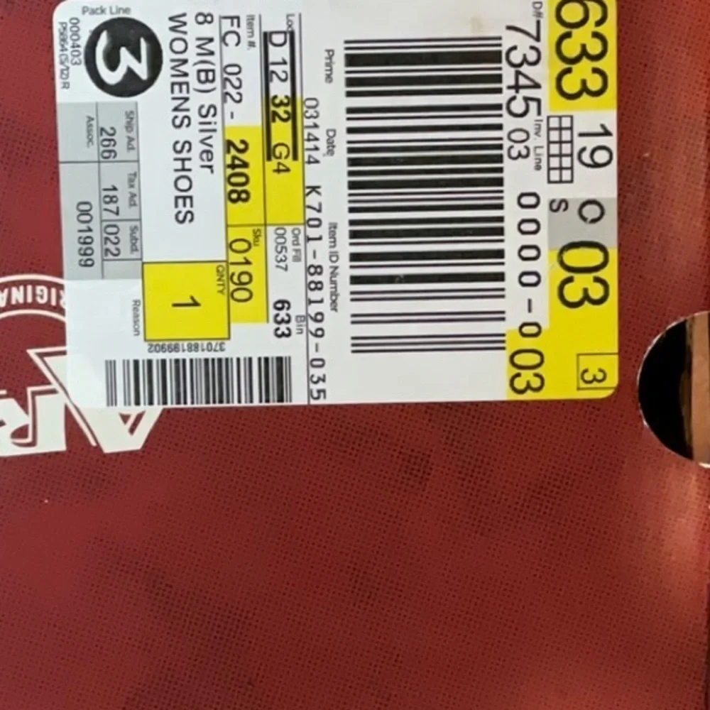 NIB ARIZONA SILVER GLITTER LOAFER IN SIZE 8 MEDIUM - Picture 5 of 8